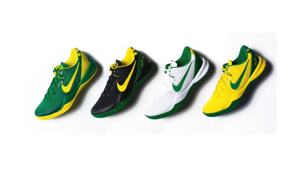 Side view of the Oregon Ducks basketball team's Nike Kobe sneakers.